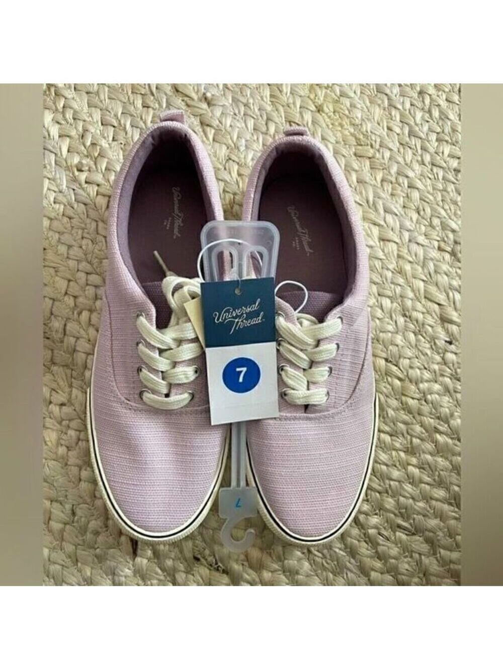 Universal Thread Sneakers Size 7 Purple Canvas